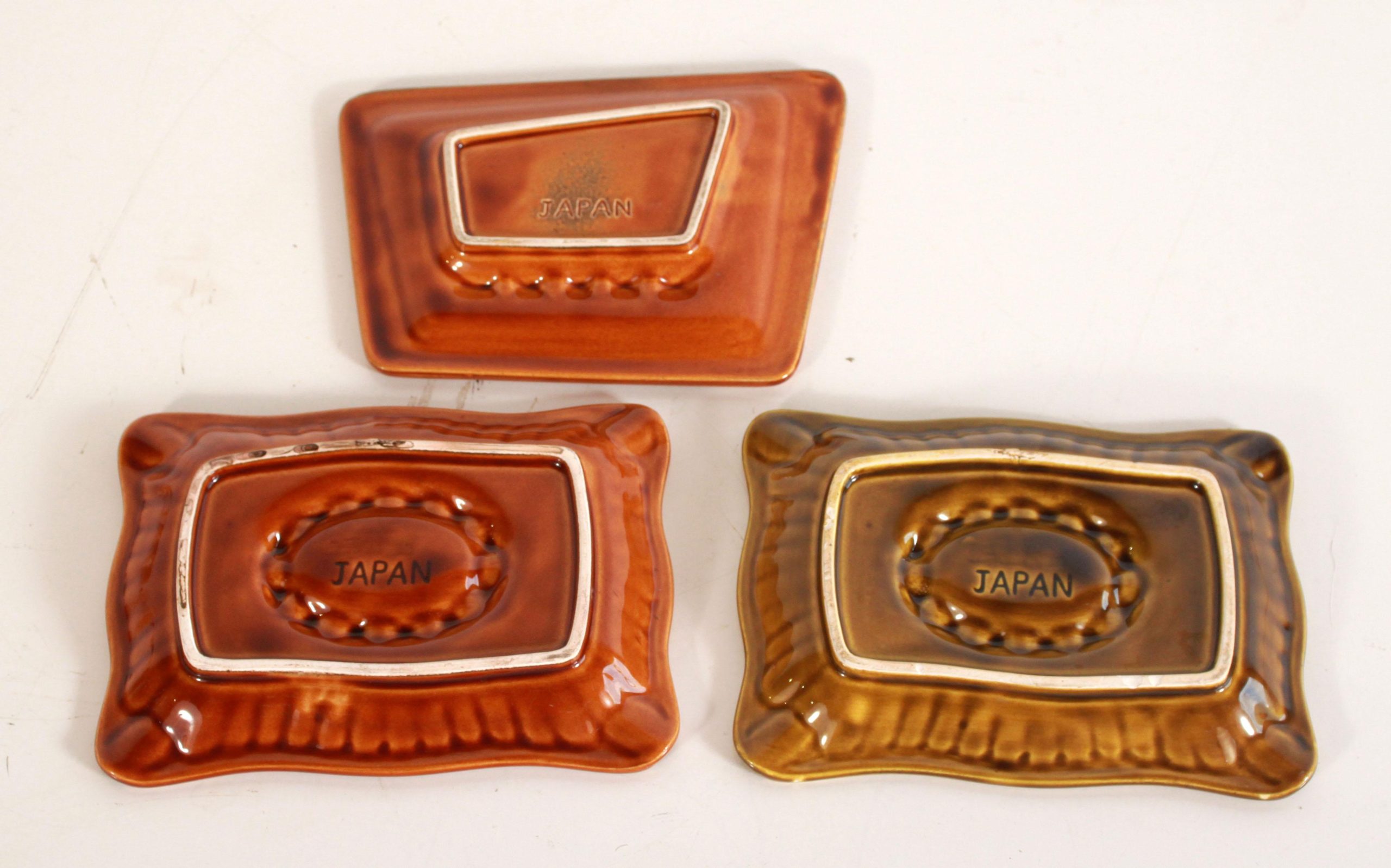 mid-century-modern-ceramic-pottery-ashtrays-set-of-3-6823 mid-century-modern-ceramic-pottery-ashtrays-set-of-3-6823