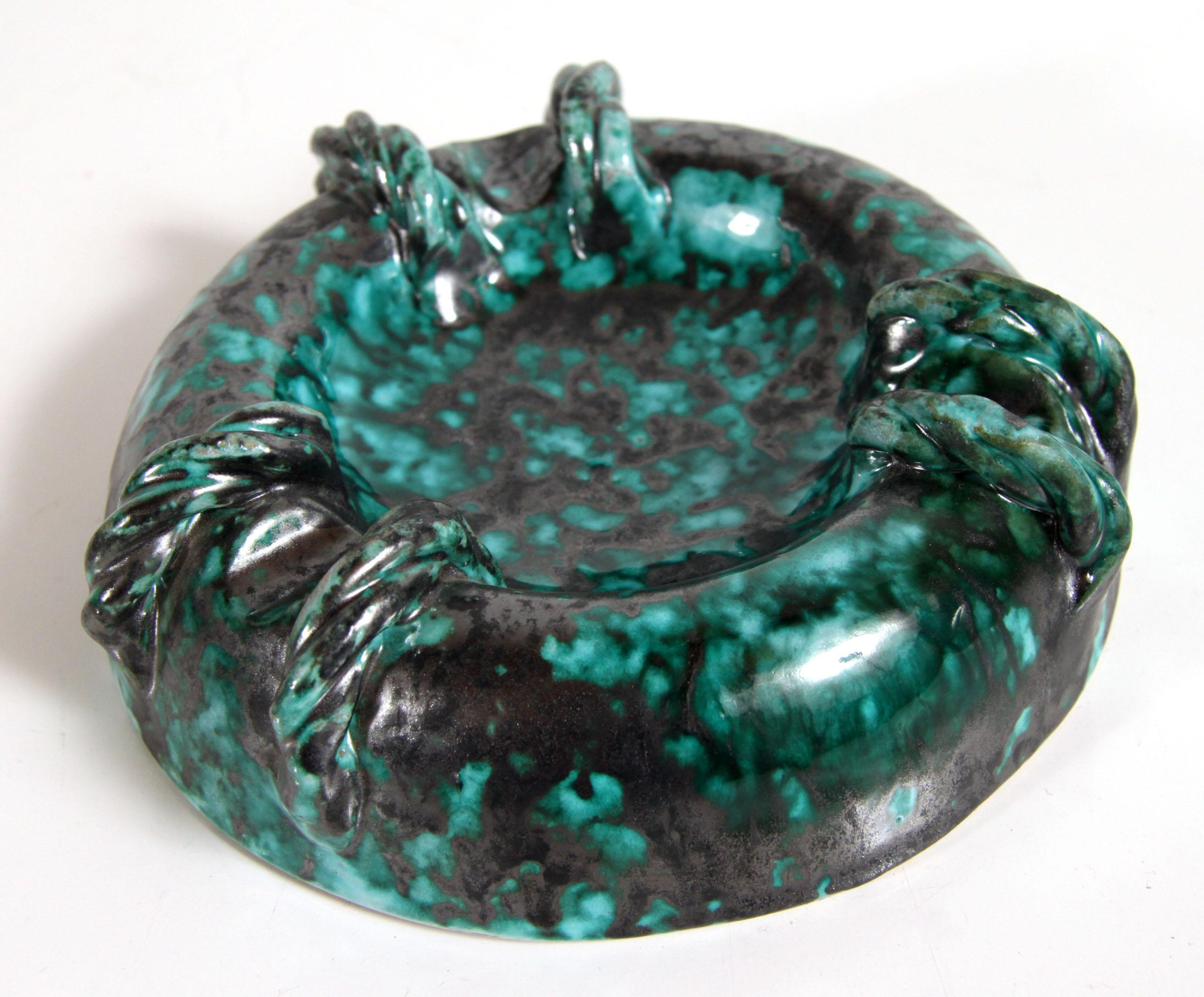mid-century-modern-green-and-black-italian-ceramic-ashtray-2835 mid-century-modern-green-and-black-italian-ceramic-ashtray-2835