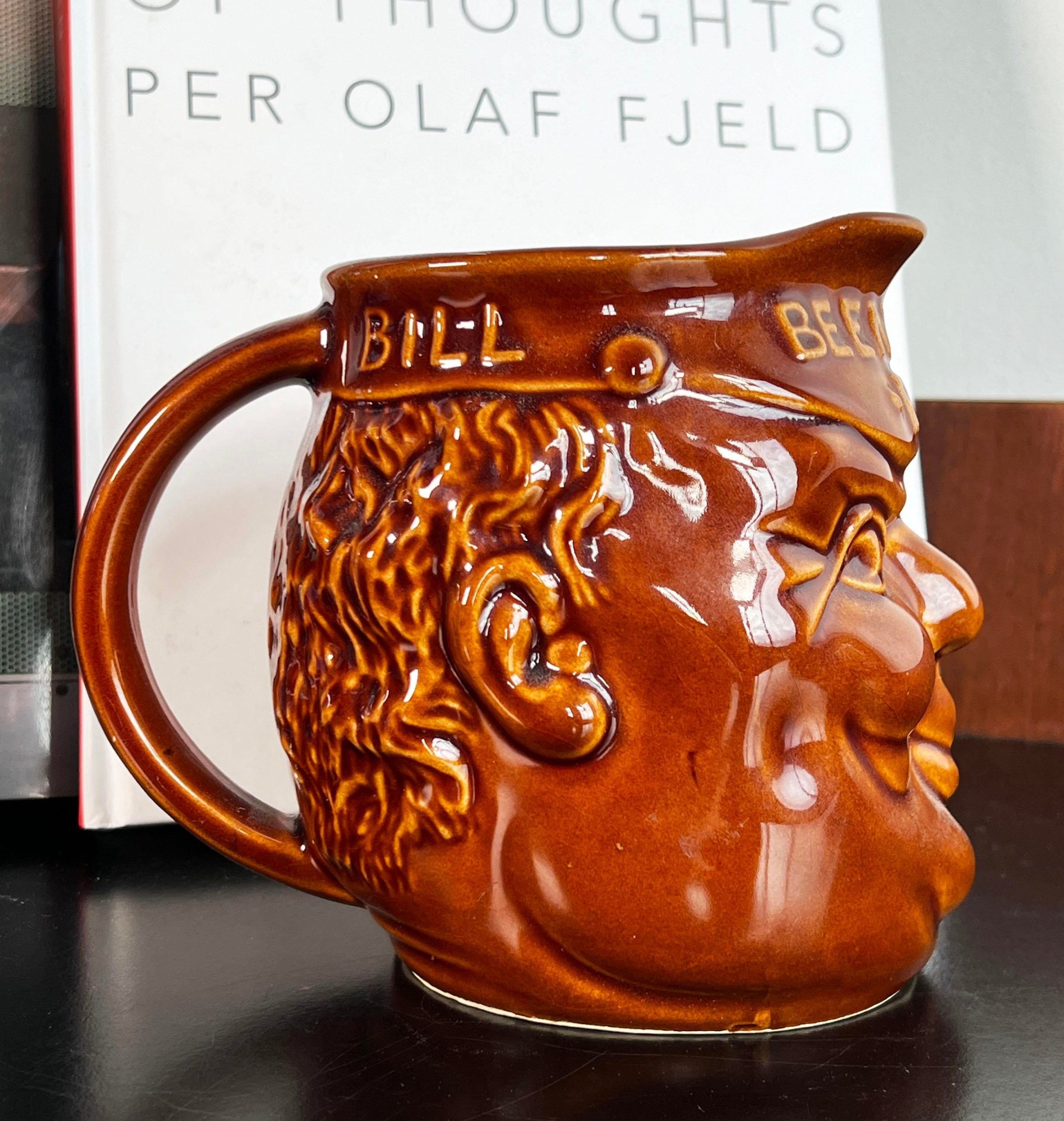 vintage-1950s-beenleigh-rum-ceramic-advertising-pitcher-from-australia-5823 vintage-1950s-beenleigh-rum-ceramic-advertising-pitcher-from-australia-5823