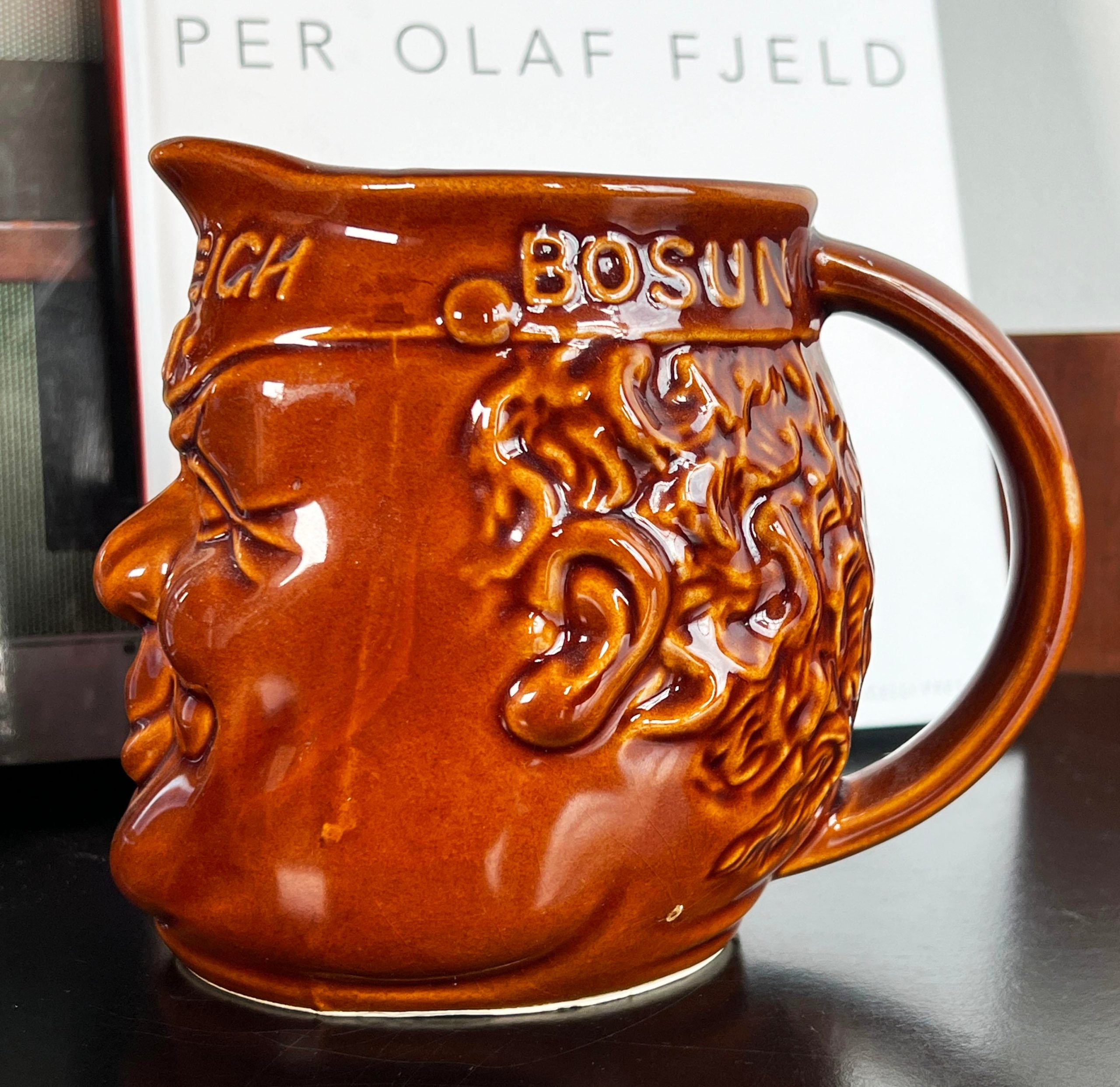 vintage-1950s-beenleigh-rum-ceramic-advertising-pitcher-from-australia-9840 vintage-1950s-beenleigh-rum-ceramic-advertising-pitcher-from-australia-9840