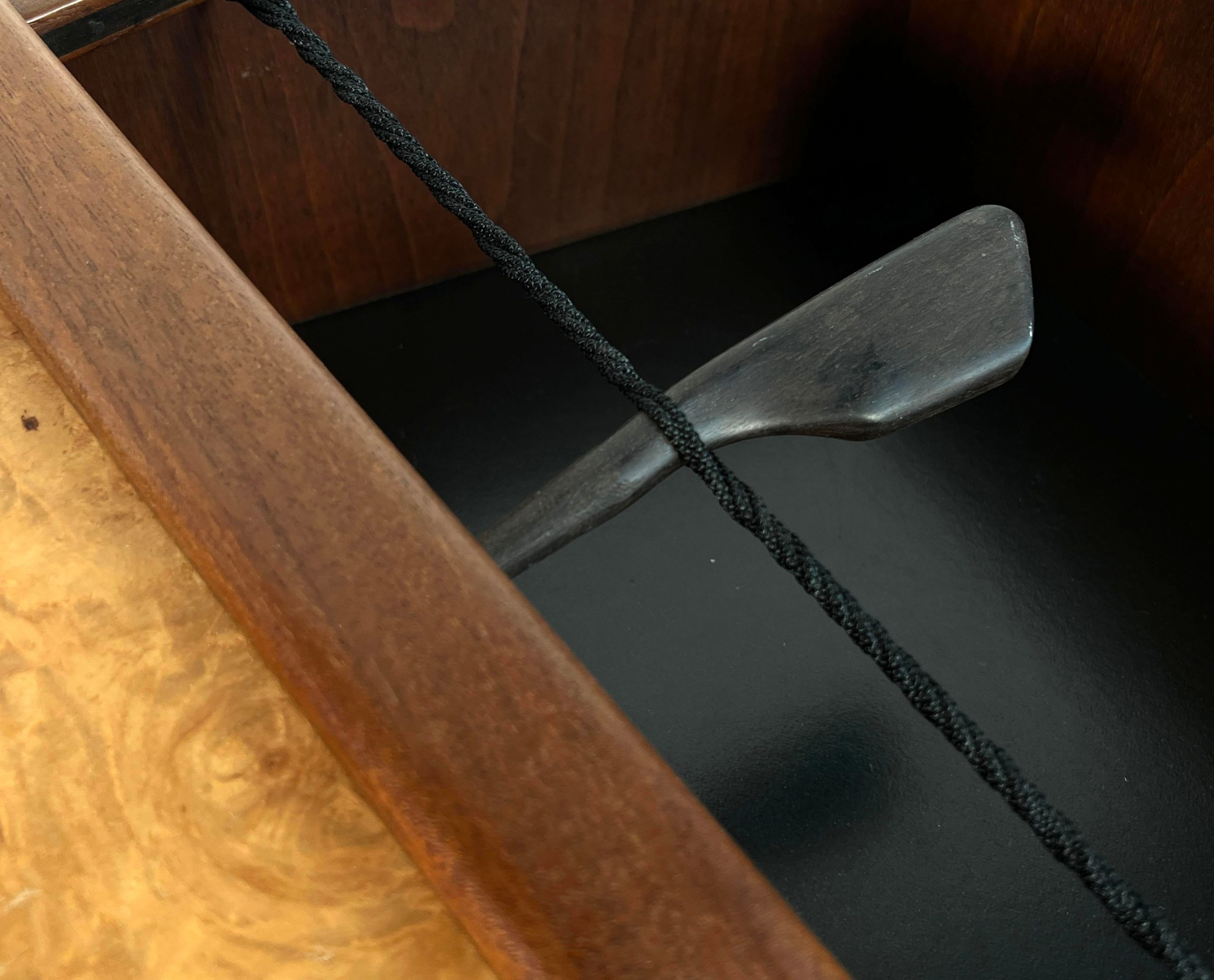vintage-danish-modern-ebony-teak-rosewood-and-burl-cocktail-serving-tray-1387 vintage-danish-modern-ebony-teak-rosewood-and-burl-cocktail-serving-tray-1387