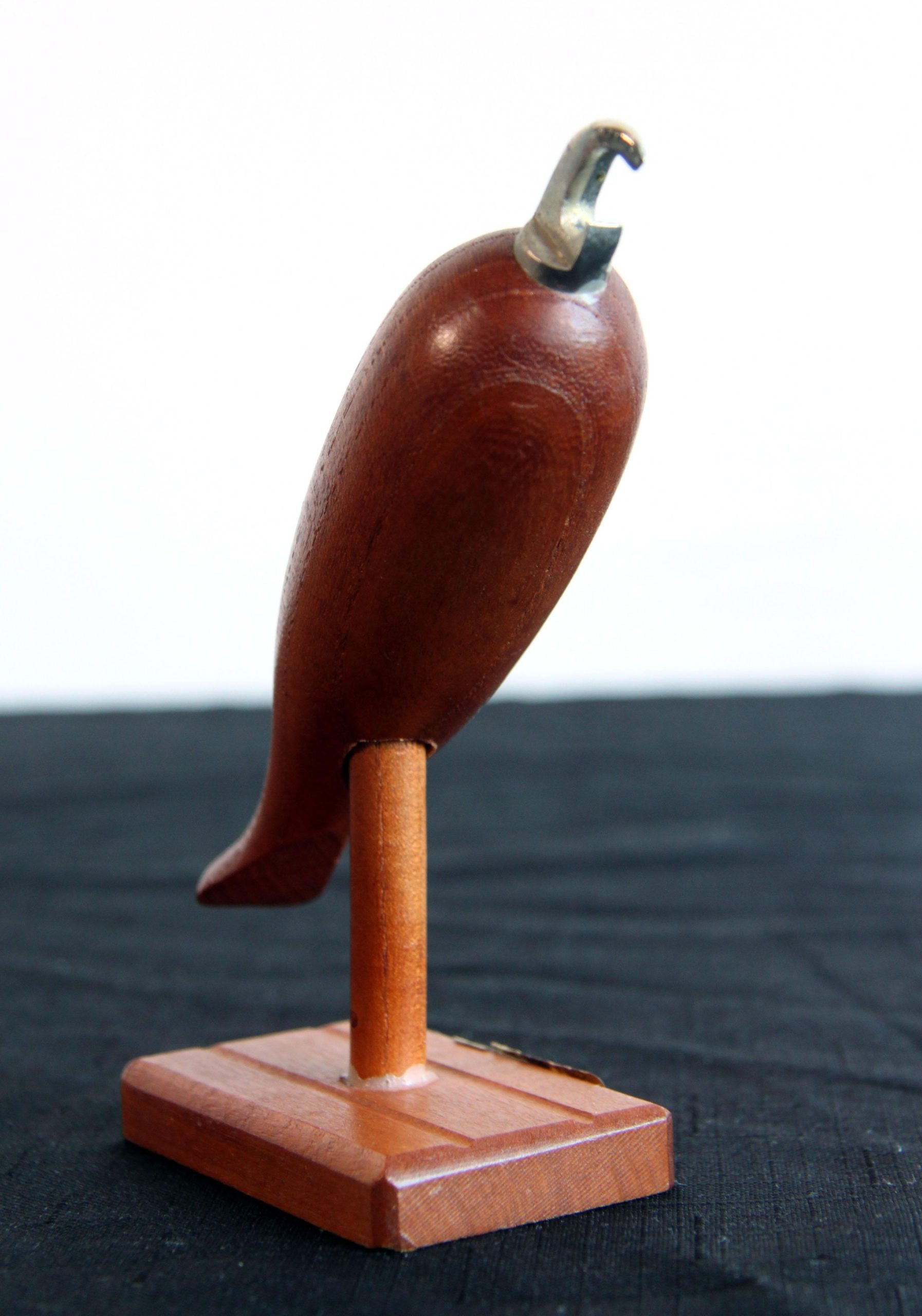 vintage-teak-bird-bottle-opener-on-stand-8094 vintage-teak-bird-bottle-opener-on-stand-8094